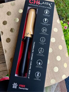 CHI Tourmaline Ceramic Curling Iron 1.5" — Black and Gold